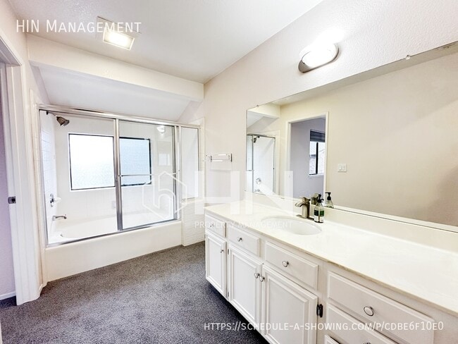 Building Photo - 1098 Ocaso Camino