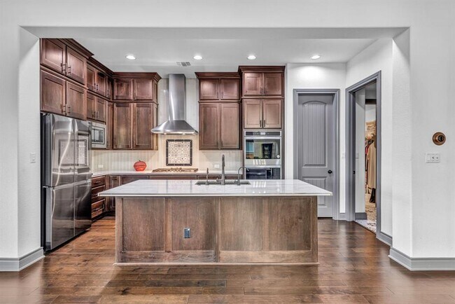 Building Photo - 2252 Nates Pl