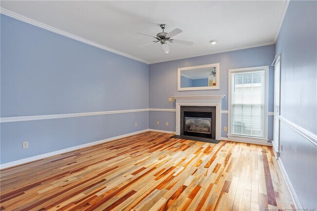 Building Photo - 2021 Shadow Creek Dr