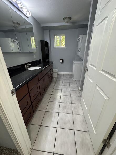 Main bath with laundry - 14705 31st Ave NE