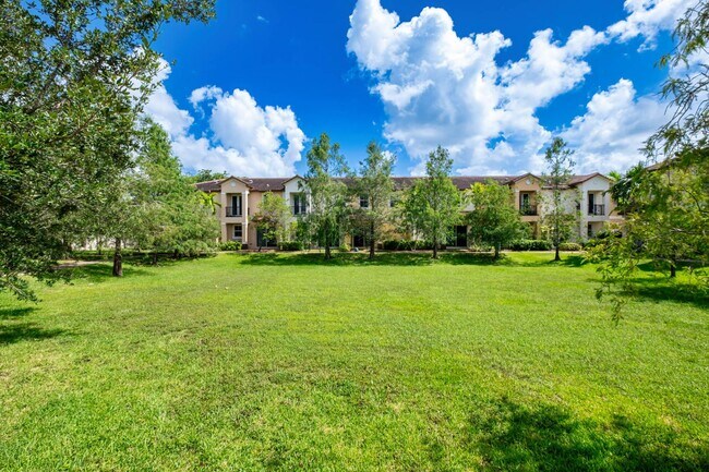 Building Photo - 7651 NW 88 Terrace