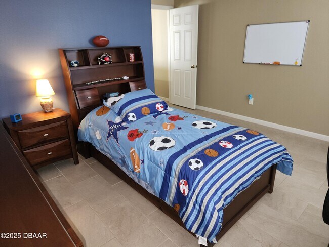 Building Photo - 260 Bayberry Lakes Blvd