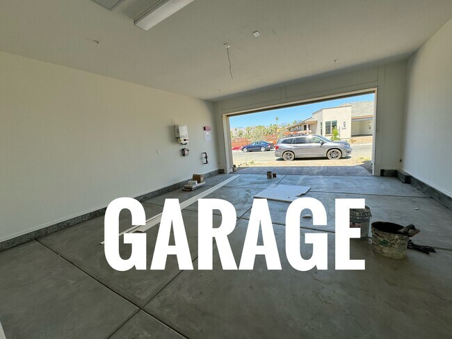 Building Photo - 51660 Whiptail Dr