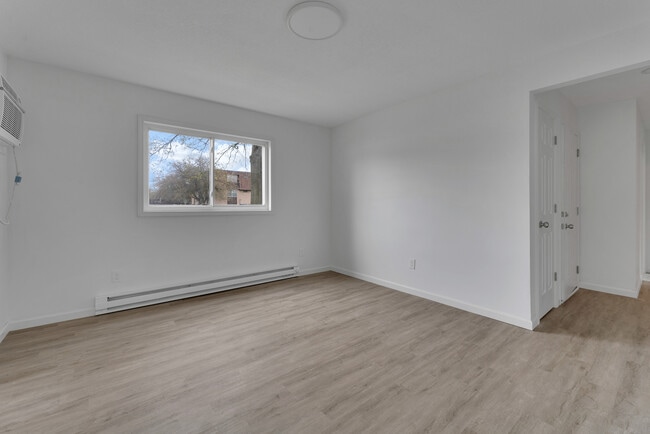Building Photo - 4600 Washington Square Dr