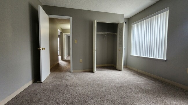 Building Photo - 15 Harbor Point Blvd