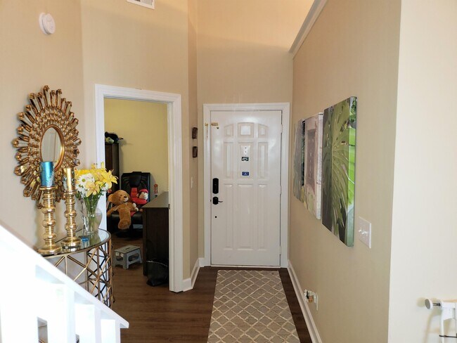 Building Photo - 3236 Silver Sands Cir