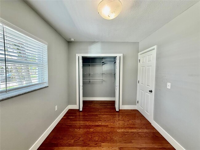 Building Photo - 3419 W Empedrado St