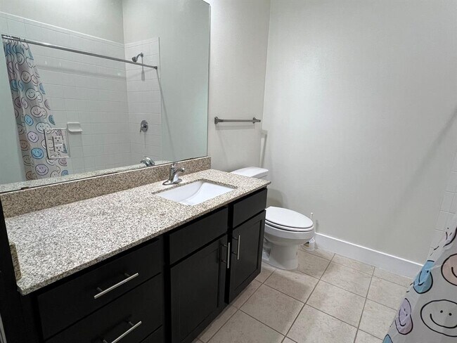 Building Photo - 2400 Louis Henna Blvd