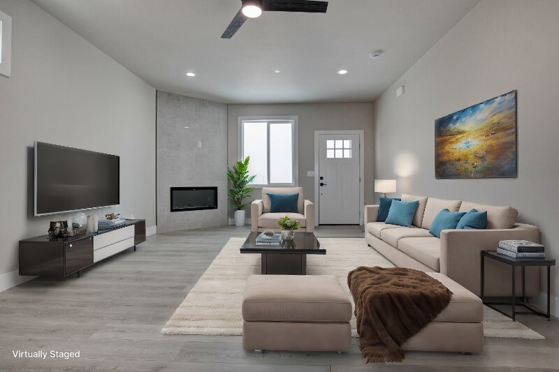 Building Photo - 711 Rio Vis Lp