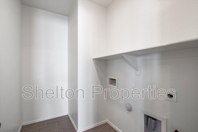 Building Photo - 12362 W Belmont Ave.