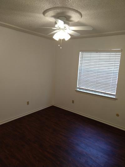 Building Photo - 5207 Millsprings Dr