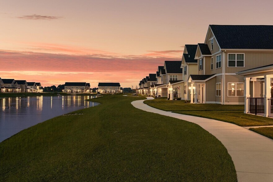 Building Photo - 901 Kelly Green Ln