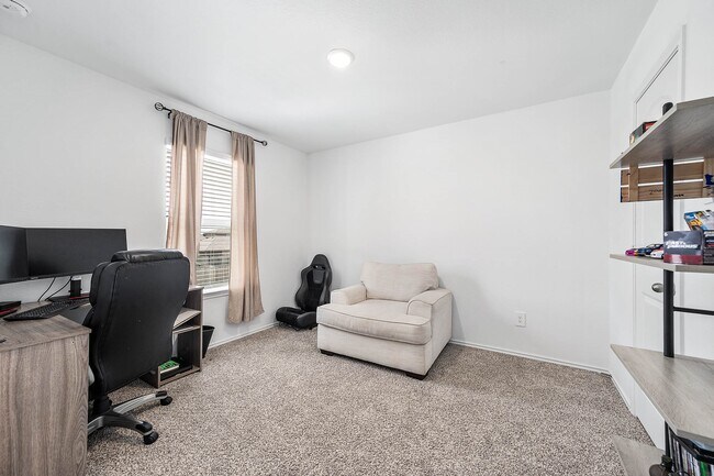 Building Photo - 24214 Montcliff Bend Ln
