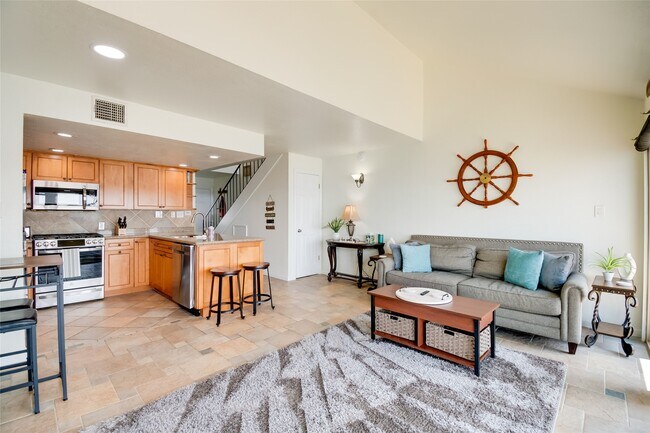 Building Photo - 7041 Kingston Cove Ln