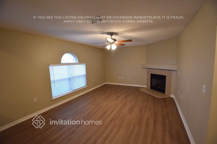 Building Photo - 11042 Englenook Dr