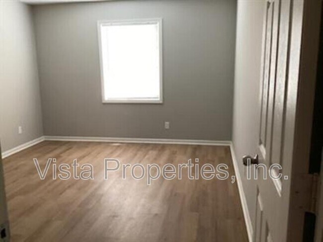 Building Photo - 4913 Saddlebrook Ln