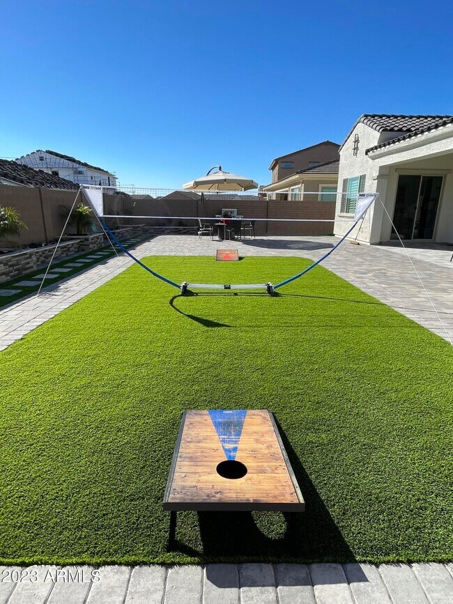 Building Photo - 8543 W Palo Verde Dr