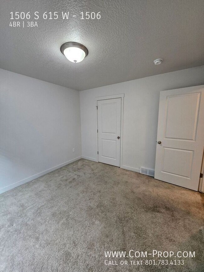 Building Photo - 1506 615 W