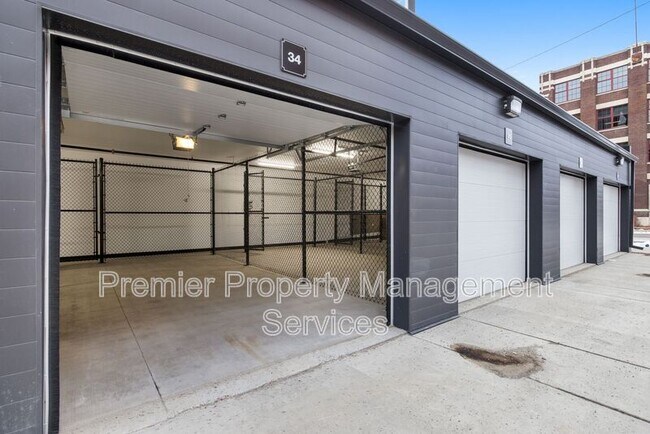 Building Photo - 2310 First Ave N