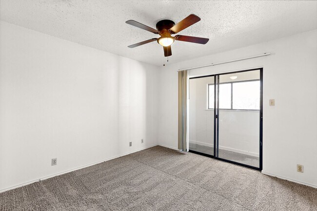 Building Photo - 1303 Conway Dr