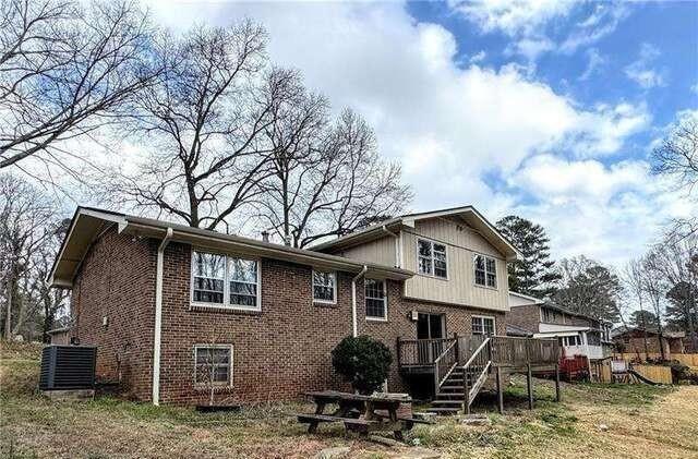 Building Photo - 4093 Hideaway Dr