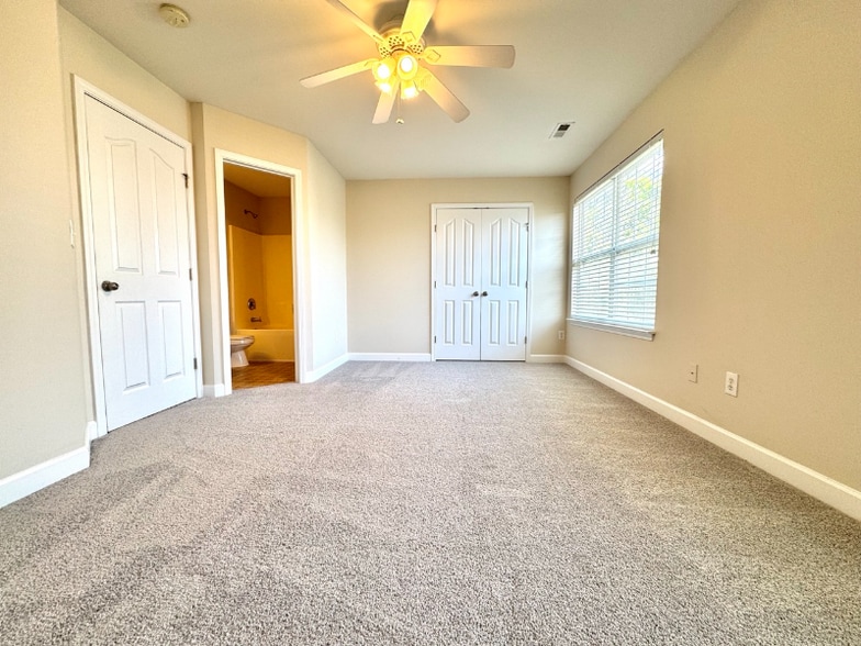 Building Photo - 3927 Tarrant Trace Cir