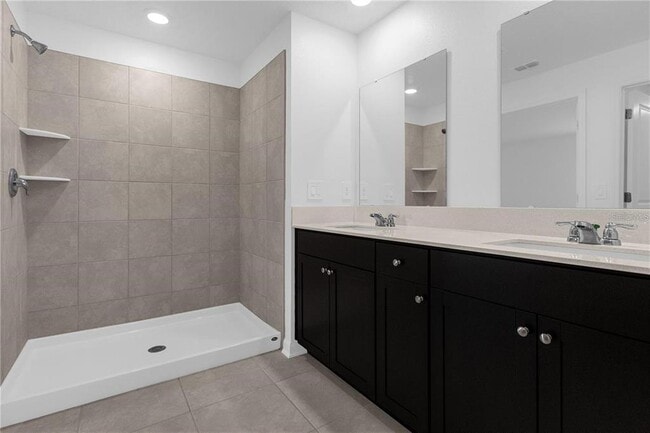 Building Photo - 269 Lawson Ave