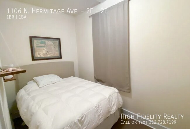 Building Photo - 1106 N Hermitage Ave