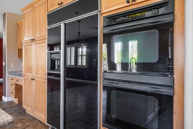 Building Photo - 1813 Country Meadows Dr