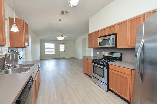 Building Photo - 21123 Bear Tree Trail