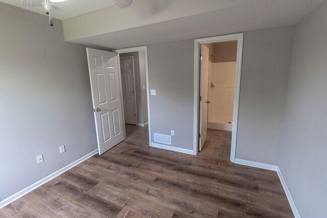 Building Photo - 4016 Snowy Owl Dr