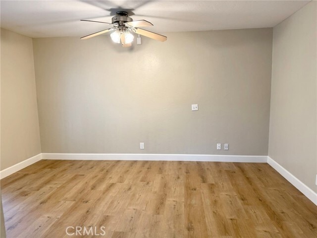 Building Photo - 909 S Lake Summit Dr