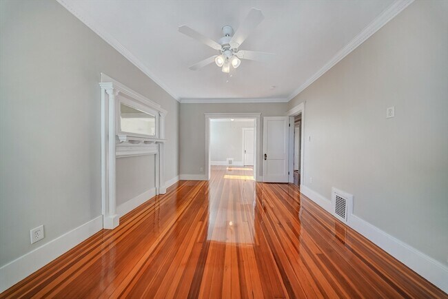 Building Photo - 95 Auckland St