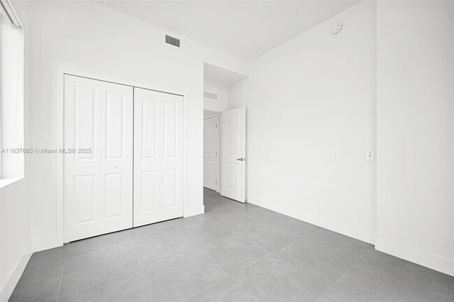 Building Photo - 34532 SW 191st Ave