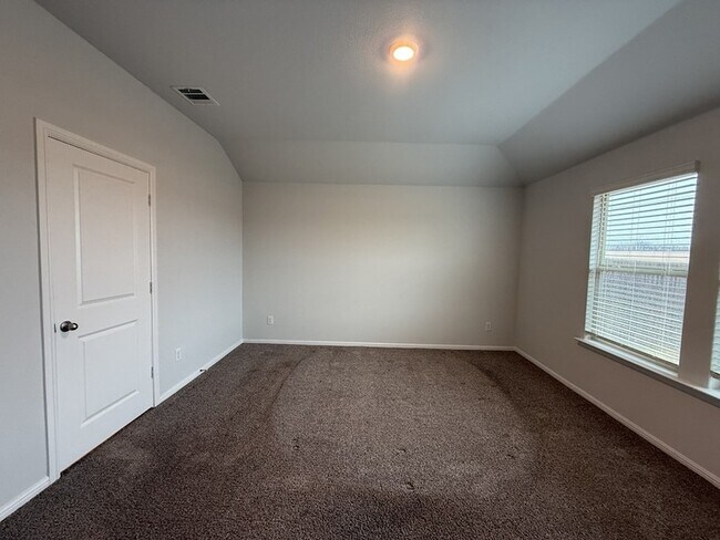 Building Photo - 10530 Ft Cibolo Trl