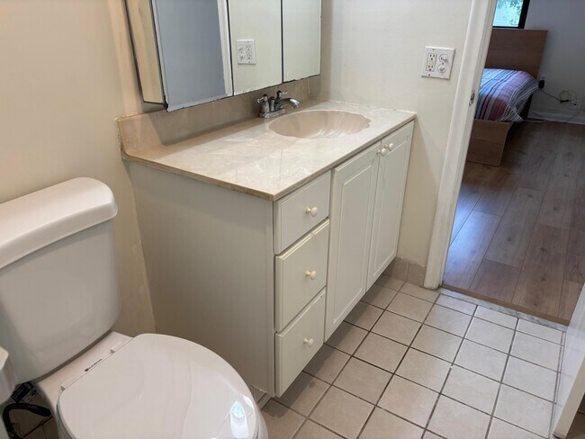Building Photo - 4248 Deste Ct
