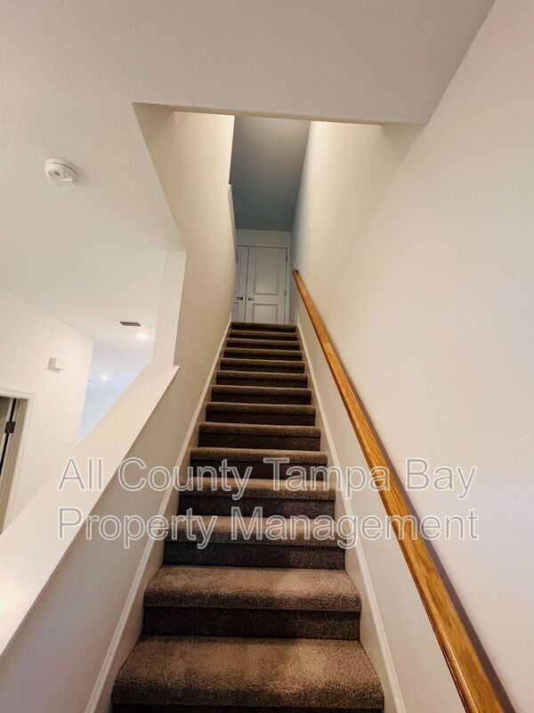 Building Photo - 2187 Hallier Cv