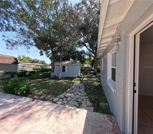 Building Photo - 809 Plumosa Ave