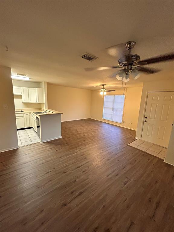 Building Photo - 13906 Buckingham Dr