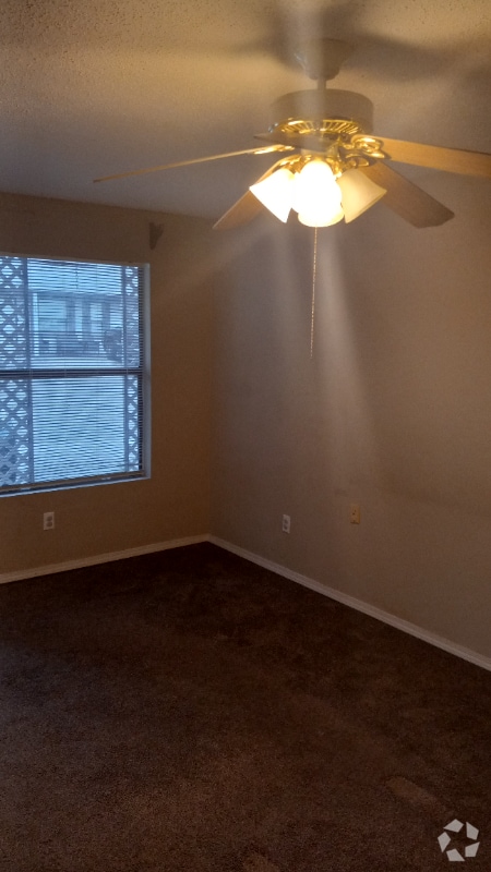 Building Photo - 2304 Grayson Valley Dr