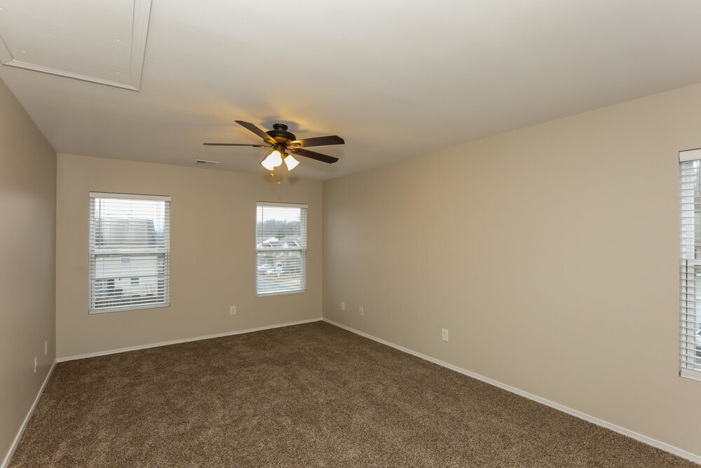Building Photo - 9727 Hollystone Ln