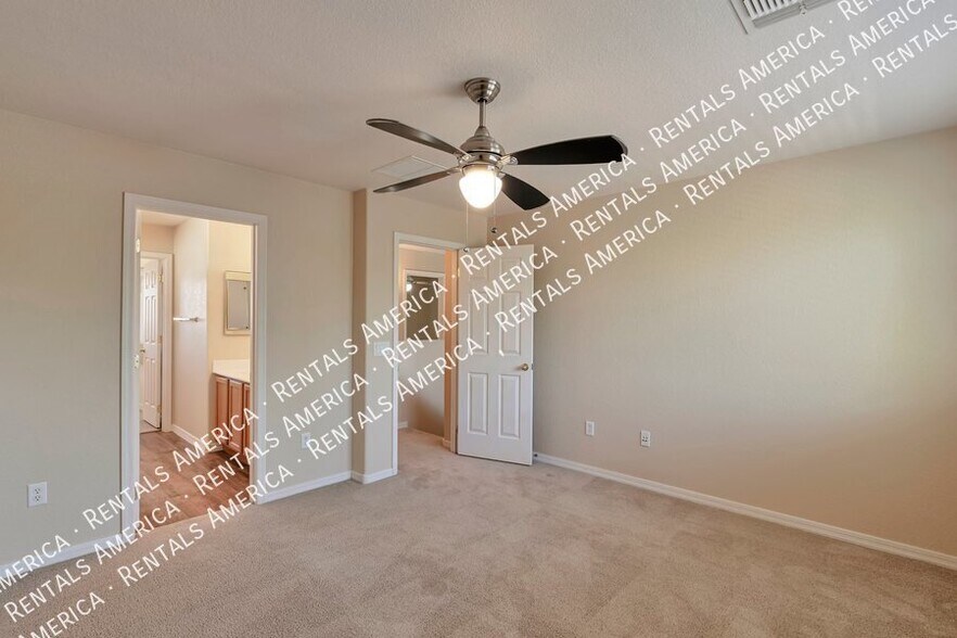 Building Photo - 50 E Camino Limon Verde