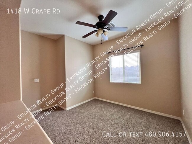 Building Photo - 1418 W Crape Rd
