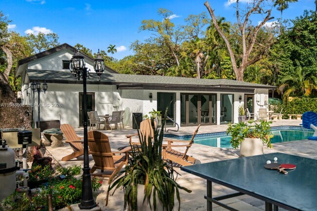 Building Photo - 1730 NE 137th Terrace