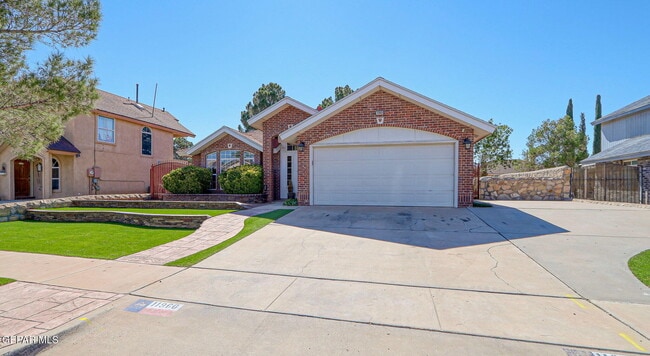 Building Photo - 11960 David Forti Dr