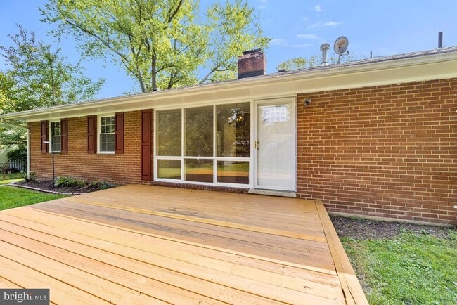 Building Photo - 7406 Blackford St