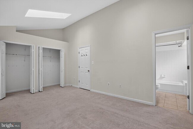 Building Photo - 5926 Gunther Ct