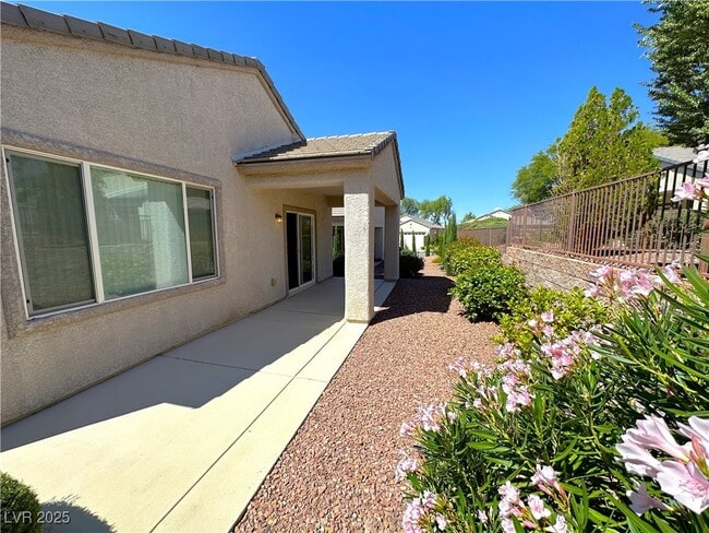 Building Photo - 2338 Peaceful Sky Dr