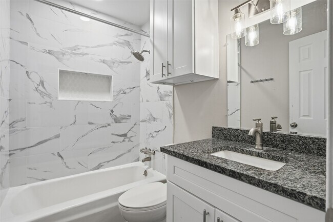 Building Photo - 201 S Kansas Ave