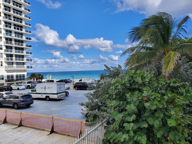 view from balcony - 3001 S Ocean Dr